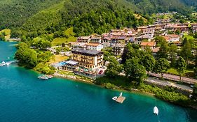 Albergo Mezzolago